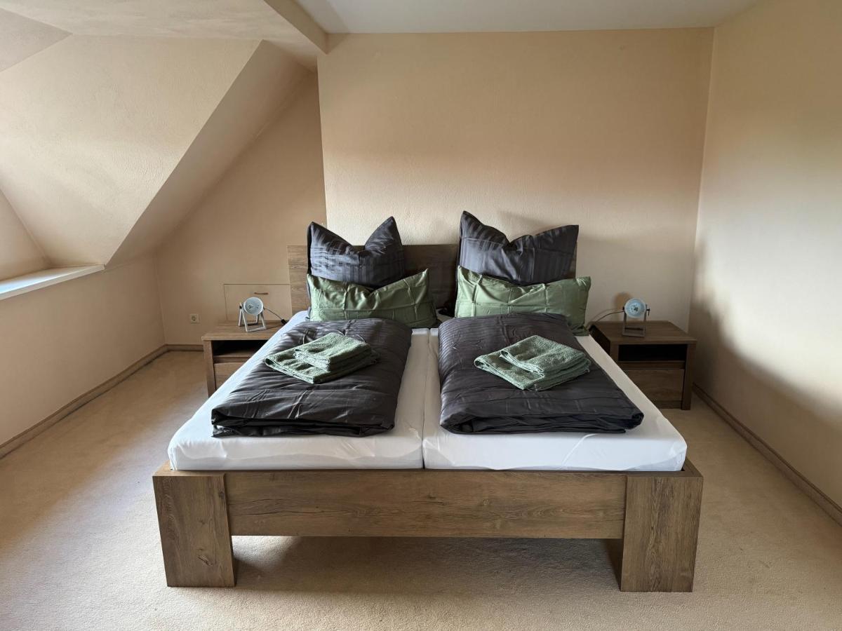 205 Qm "Traumtor" Mit Sauna, Whirlpool, Kamin Und 3 Terrassen Mit Blick In Die Boehmisch Saechsische Schweiz Dresden Bagian luar foto